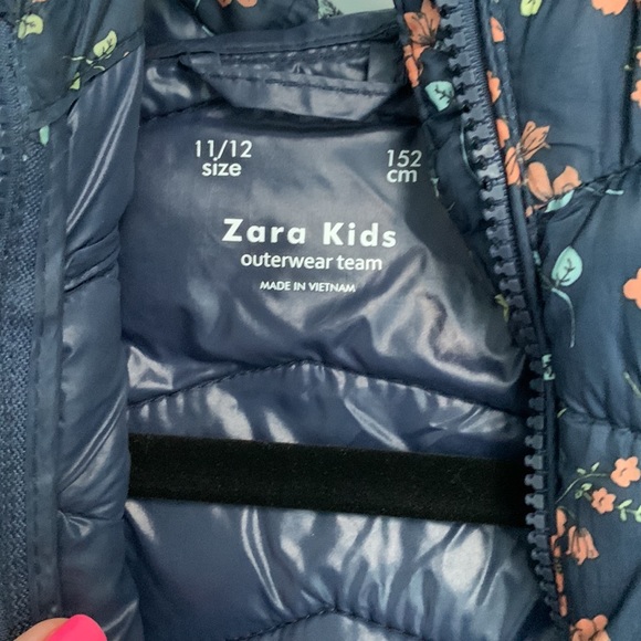 Zara Hooded Puffer coat - Picture 5 of 6